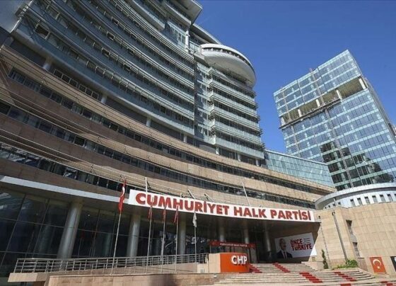 3 mahkemeden CHP Kurultay'ı kararı