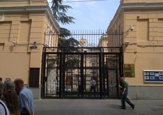 Rusya heyeti İstanbul'da: ABD Konsolosluğu'nda görüşme yapılacak