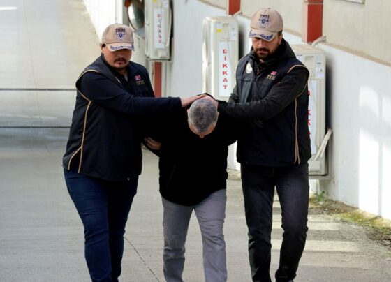 Sınav sorularını sızdıran FETÖ'cü çatı katında yakalandı